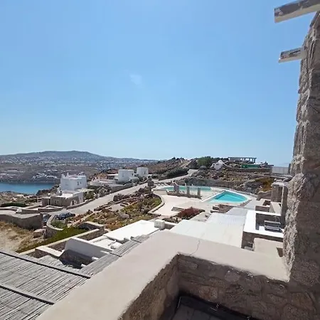 Nuera Villa *