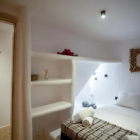 Nuera Mykonos Town